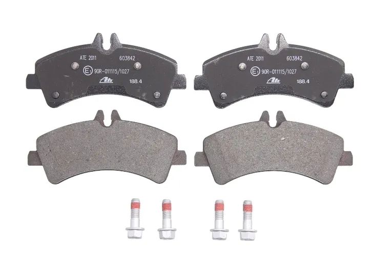 klocki-ham-tyl-mercedes-sprinter-5-t-06-numery-katalogowe-zamiennikow-delphi-lx0313