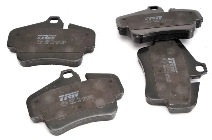 trw-gdb-1758-klocki-hamulcowe-strona-zabudowy-tyl