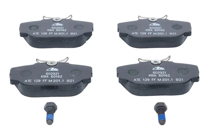 klocki-ham-bmw-3-e30-82-
