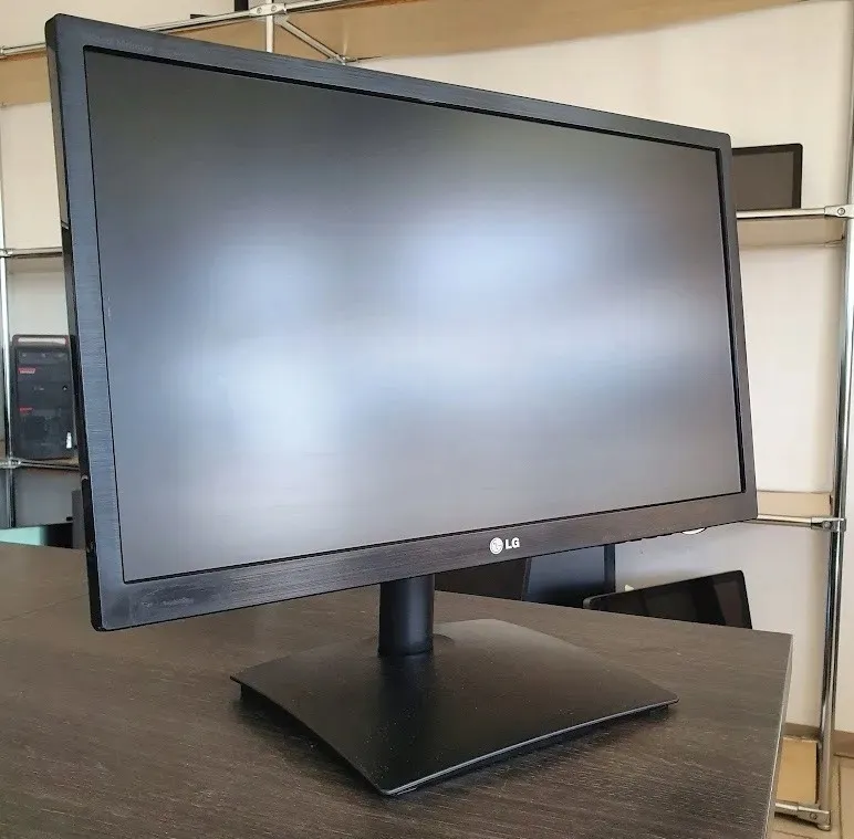 monitor-lg-23cav42k-led-23-1920x1080