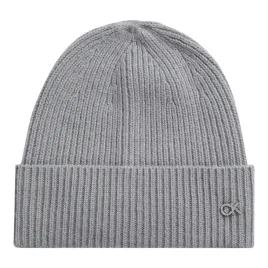 calvin-klein-czapka-zimowa-re-lock-beanie-szara