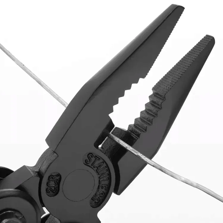 narzedzie-wielofunkcyjne-multitool-czarny-bity