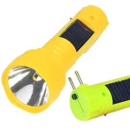 latarka-akumulatorowa-ladowana-led-solarna