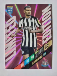 fifa-365-2024-panini-limited-alexander-isak