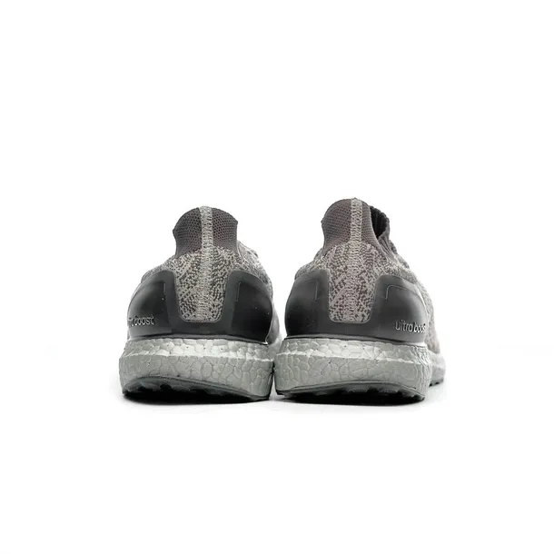adidas-ultra-boost-ba7997-36-2-3-plec-produkt-meski