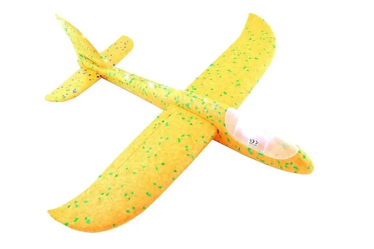ag667a-samolot-styropianowy-47-cm-z-led-marka-aptel