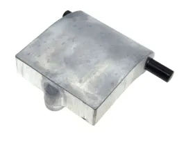 makita-docisk-do-rozdrabniacza-do-galezi-ud2500