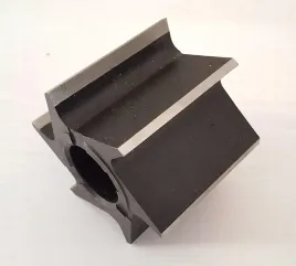 makita-noz-do-rozdrabniacza-do-galezi-ud2500-frez