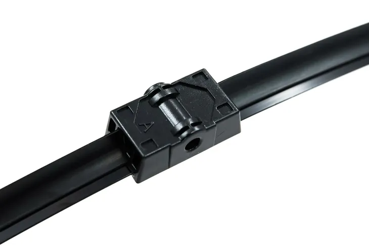 wycieraczki-oximo-bmw-3-e90-e91-2005-2009-komplet-pioro-kierowcy-600-mm