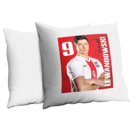 poduszka-biala-lewandowski-02-dekoracyjna-prezent