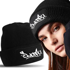 czapka-zimowa-czarna-snoopy-04-ciepla-beanie
