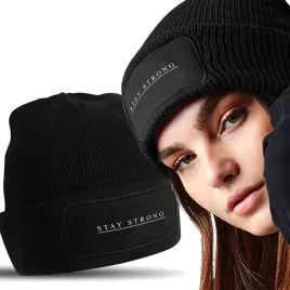 czapka-zimowa-czarna-napis-02-ciepla-beanie