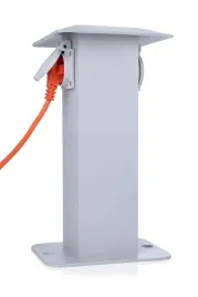 elektryczny-slupek-ogrodowy-z-gniazdami-zasilajacy