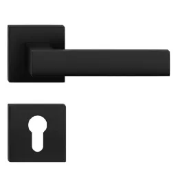 klamka-cube-czarna-szyld-kwadratowy-wkladka