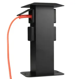 elektryczny-slupek-ogrodowy-z-czterema-gniazdami-zasilajacy-czarny