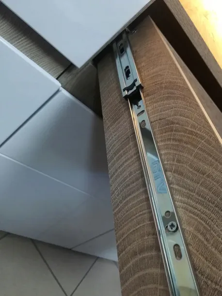 szafa-2d-irma-im9-bialy-polysk-kolekcja-irma