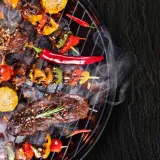 wedzarnia-grill-stalowa-weglowy-ogrodowy-przenosny-palenisko-tuba-ruszt-kod-producenta-108085