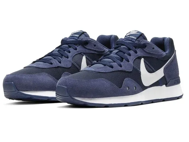 buty-nike-venture-runner-ck2944-400-granatowe-425-marka-nike