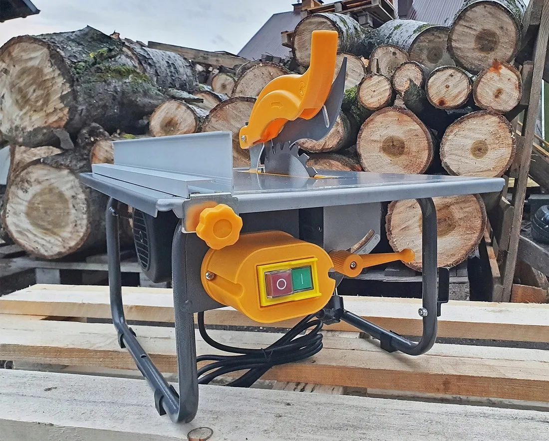 pila-stolowa-pilarka-krajzega-do-ciecia-drewna-cyrkularka-3-tarcze-24-40-60