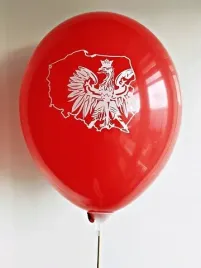 balon-czerwony-z-koszyczkiem-i-patyczkiem-kontur-godlo-polski-50-szt-flaga