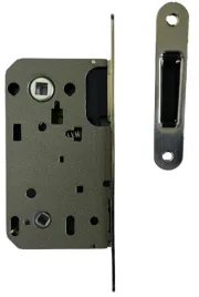 zamek-magnetyczny-wpuszczany-do-drzwi-bezprzylgowych-cichy-90-50-wc