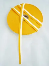 tasiemka-rypsowa-bialo-zolta-koscielna-zolto-biala-papieska-1cm