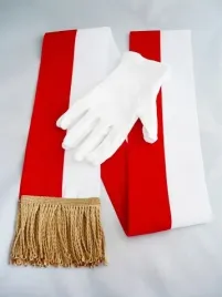 szarfa-bialo-czerwona-z-rekawiczkami-l-xl