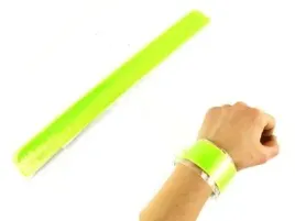 opaska-odblaskowa-samozaciskowa-reke-rower-30-cm