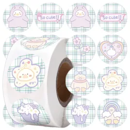 naklejki-kawaii-na-rolce-dla-dzieci-zestaw-500-sztuk-kolorowe-diy-dekoracja