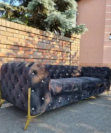 czarna-sofa-chesterfield-teo-high-blink-kanapa-glamour-z-krysztalkami