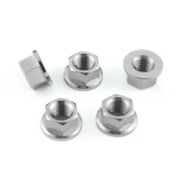probolt-nakretki-na-zebatke-yamaha-yzf-r6