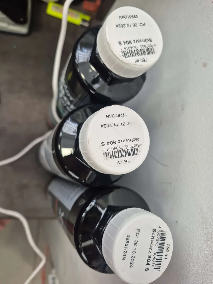 decotric-farba-toner-czarny-750-ml