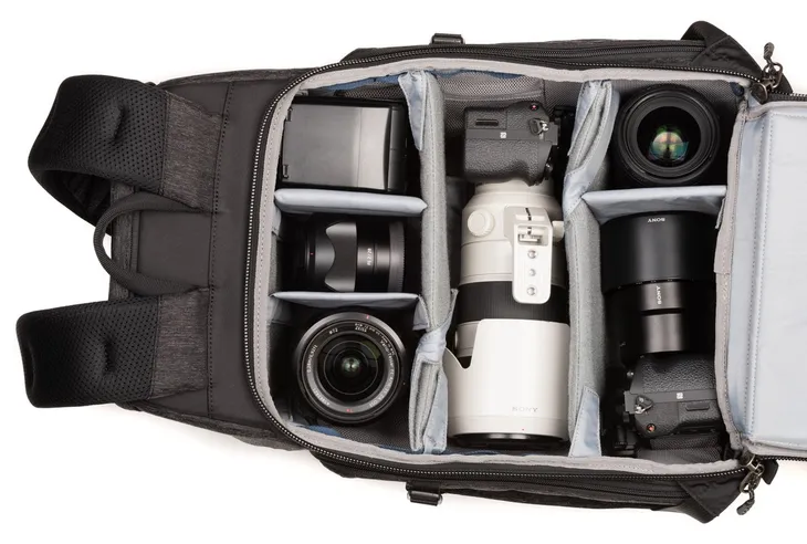 thinktank-urban-access-15-backpack