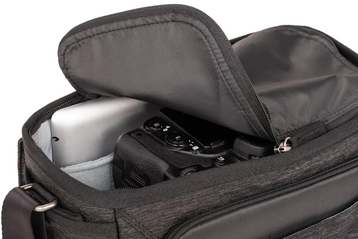 thinktank-vision-10-graphite