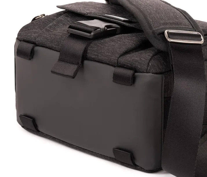 thinktank-vision-10-graphite