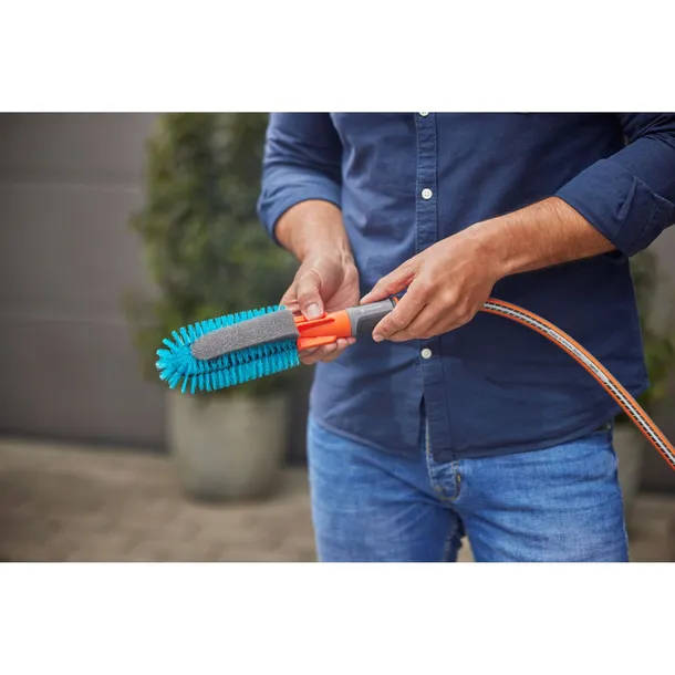 gardena-cleansystem-bike-cleaning-set
