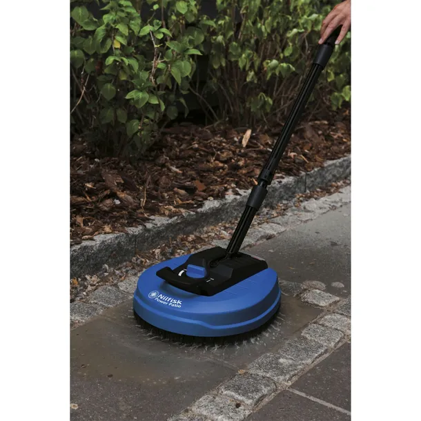 nilfisk-power-patio-cleaner