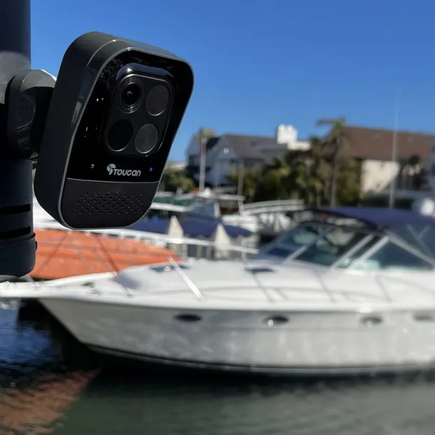 toucan-wireless-security-camera-pro-with-radar-motion-detection