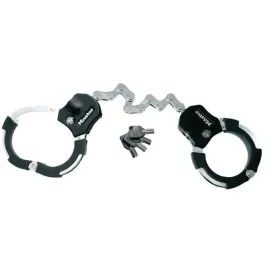 master-lock-street-cuff-with-key-long-8290eurdpro
