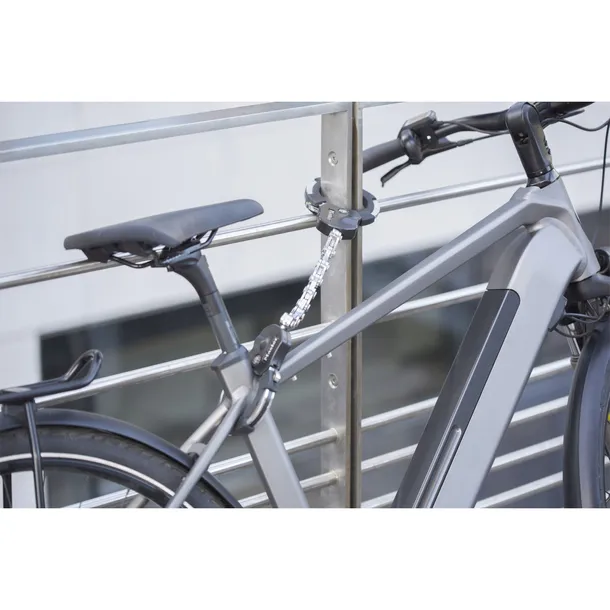 master-lock-street-cuff-with-key-long-8290eurdpro