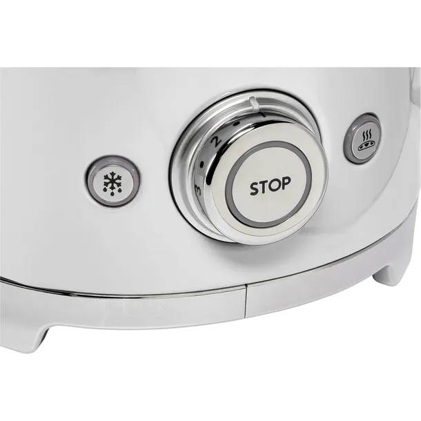 smeg-tsf01wheu-toaster-white