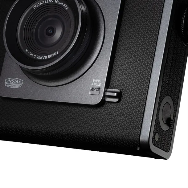 fujifilm-instax-wide-evo