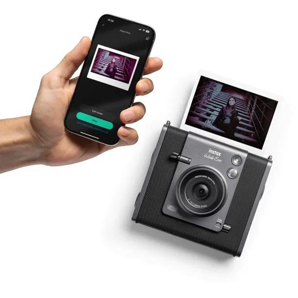 fujifilm-instax-wide-evo