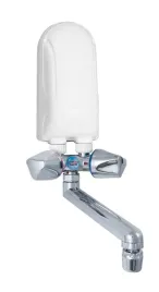 dafi-przeplywowy-podgrzewacz-wody-nadumywalkowy-45-kw-z-bateria-chrom