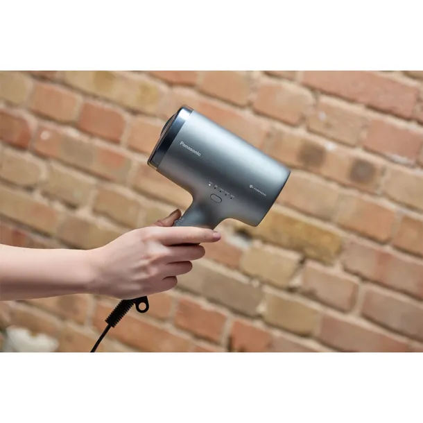 suszarka-panasonic-eh-na9n-h825