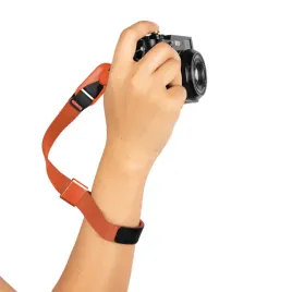 pasek-na-nadgarstek-peak-design-cuff-ibis-v3-lososiowy