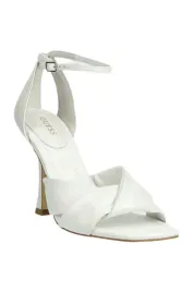 guess-sandaly-damskie-biale-hyson-41-eu