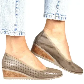 polbuty-na-koturnie-azurowe-mokasyny-vinceza-58629-taupe