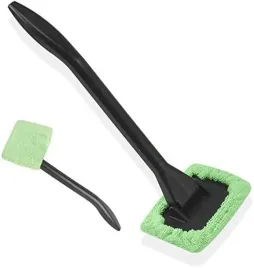 myjka-do-mycia-szyb-samochodowych-usuwanie-pary