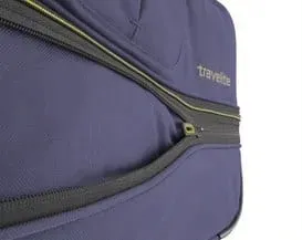 torba-podrozna-na-kolkach-travelite-basic-s-granat-kolor-niebieski
